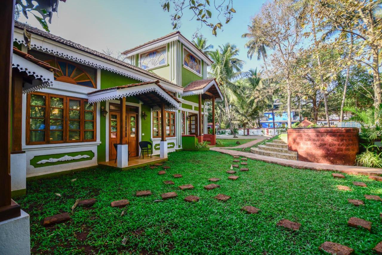 The Amrit Goa Bed & Breakfast Candolim Exterior photo